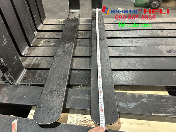 Đo chiều Đại Càng Xe Nâng
