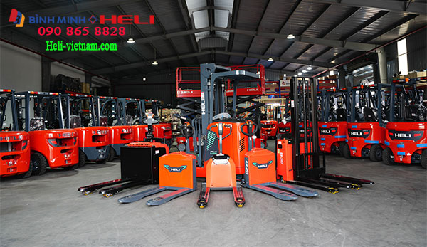 Xe Nâng điện Mini Tại Kho Bình Minh