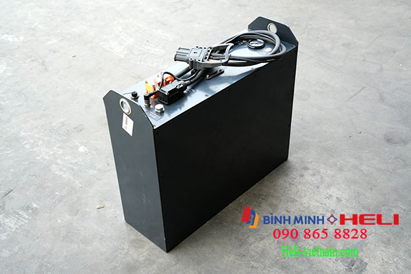 Pin Lithium Trên Xe Nâng Tay điện Heli