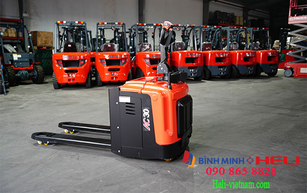 Xe Nâng Tay điện Thấp đứng Lái Tại Thái Bình