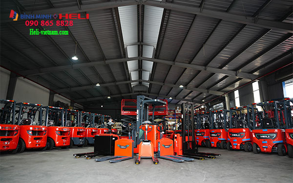 Ưu Nhược Điểm Của Xe Nâng Tay Điện