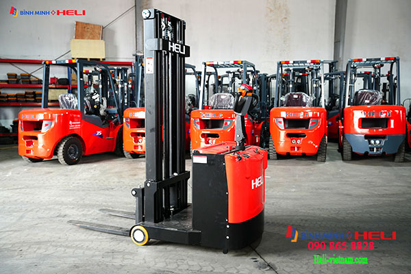 Xe Nâng điện 500kg
