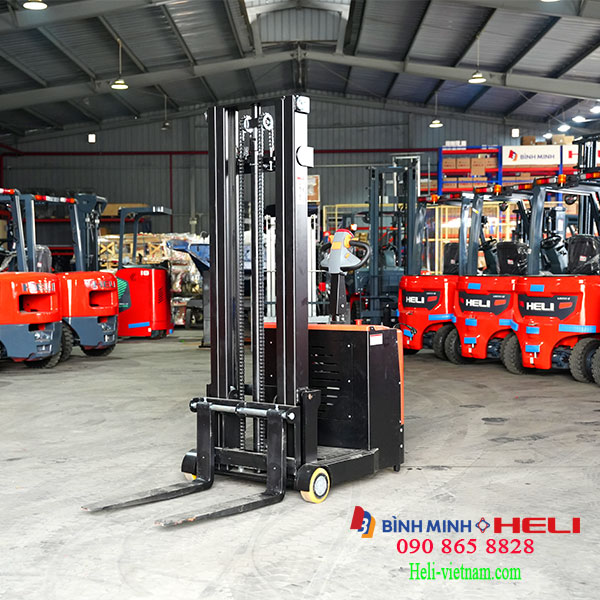 Xe Nâng điện Heli 0.5 Tấn Xe Nâng điện Heli 0.5 Tấn