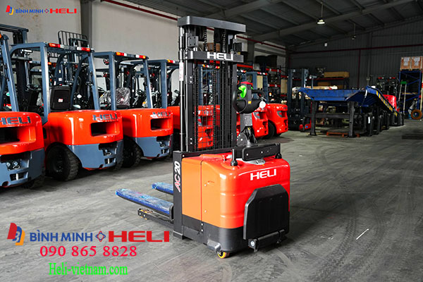 Xe Nâng Tay điện 2 Tấn CDD20-950