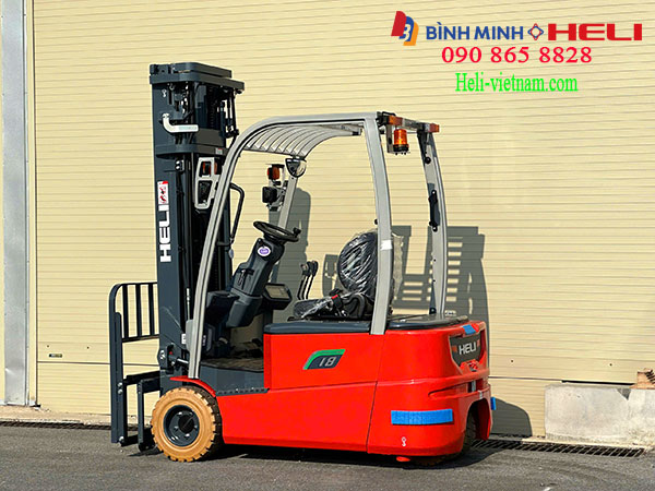 Xe Nâng điện Ngồi Lái 3 Bánh 1.8