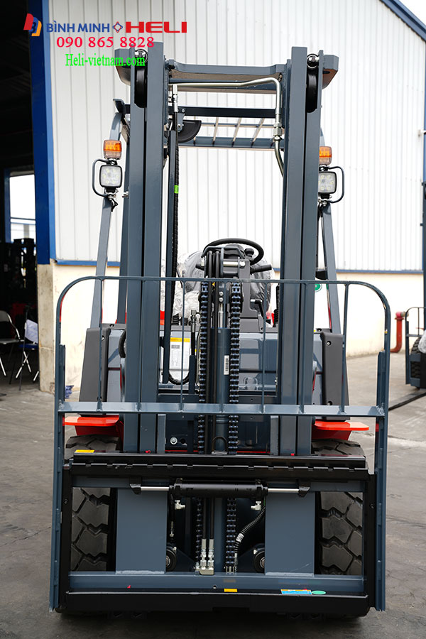 Xe N&acirc;ng 2.5 Tấn Khung Zm400 N&acirc;ng 4m