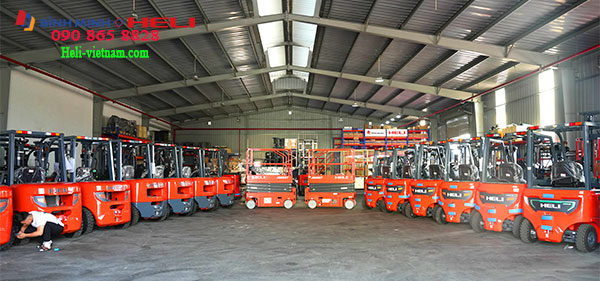 Kho Xe N&acirc;ng Tay Heli CBD20-Zli