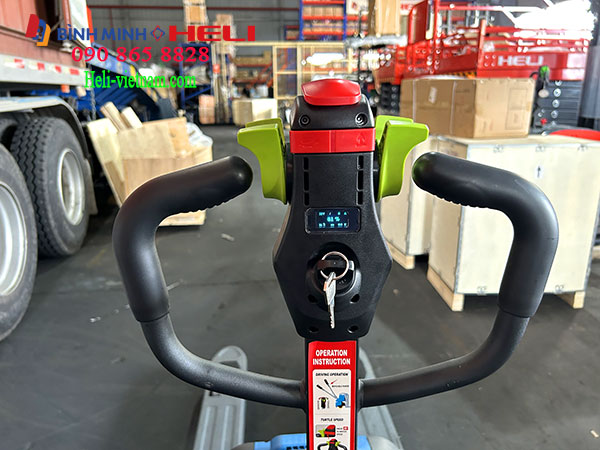 M&agrave;n H&igrave;nh Xe N&acirc;ng Cbd20-Zli Hiện đại