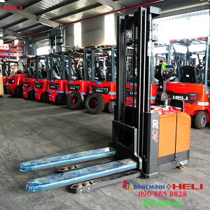 Xe Nâng điện đứng Lái Cdd20-D930