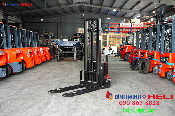 Xe N&acirc;ng Tay điện Cao Cdd15j