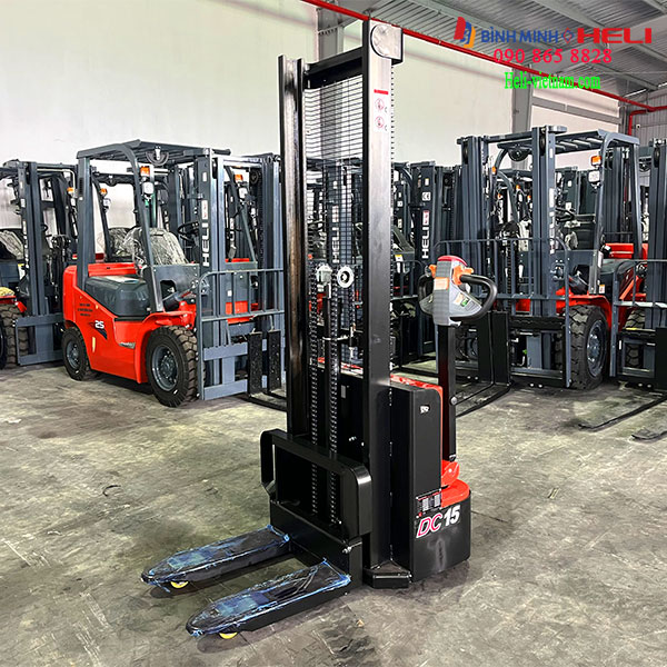 Xe Nâng Tay điện Cdd15j Càng Ngắn 60cm Xe Nâng Tay điện Cdd15j Càng Ngắn 60cm