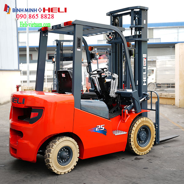 Giá Xe Nâng Heli Cpcd25-M1k2 Giá Xe Nâng Heli Cpcd25-M1k2