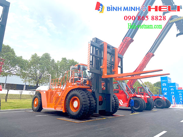 Xe Nâng Heli 70 Tấn