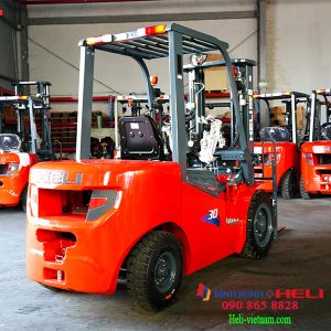 Xe Nâng Cpcd30-M1k2
