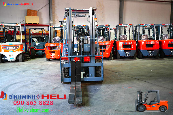 Xe N&acirc;ng Cpcd30-M1k2 Khung Zm300