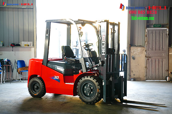 Xe Nâng Heli CPCD30-M1K2